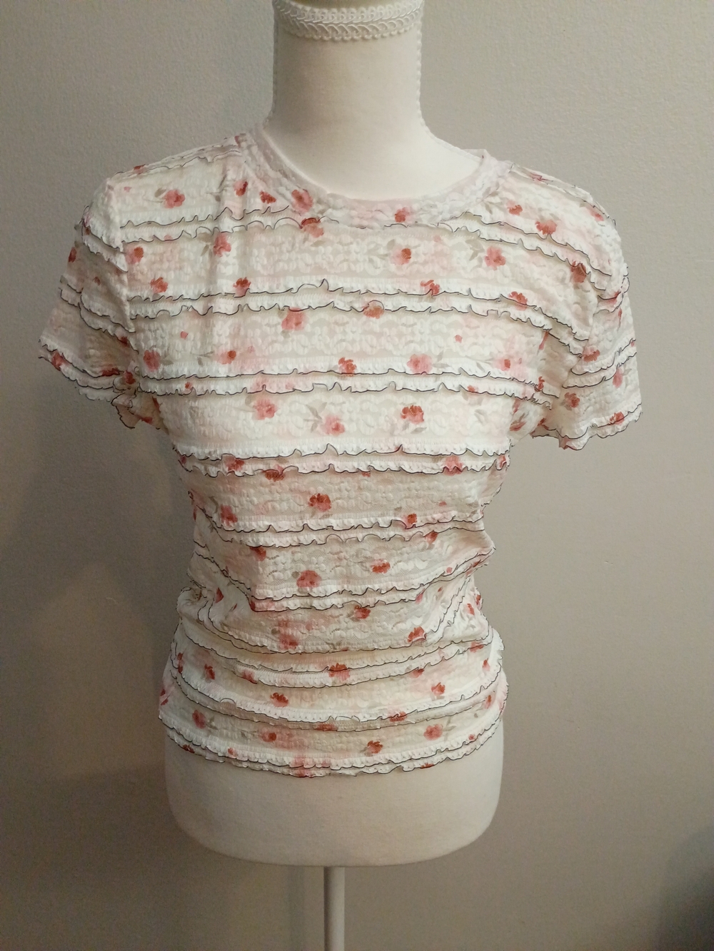 Textured White Short-Sleeve Floral Ruffle Top